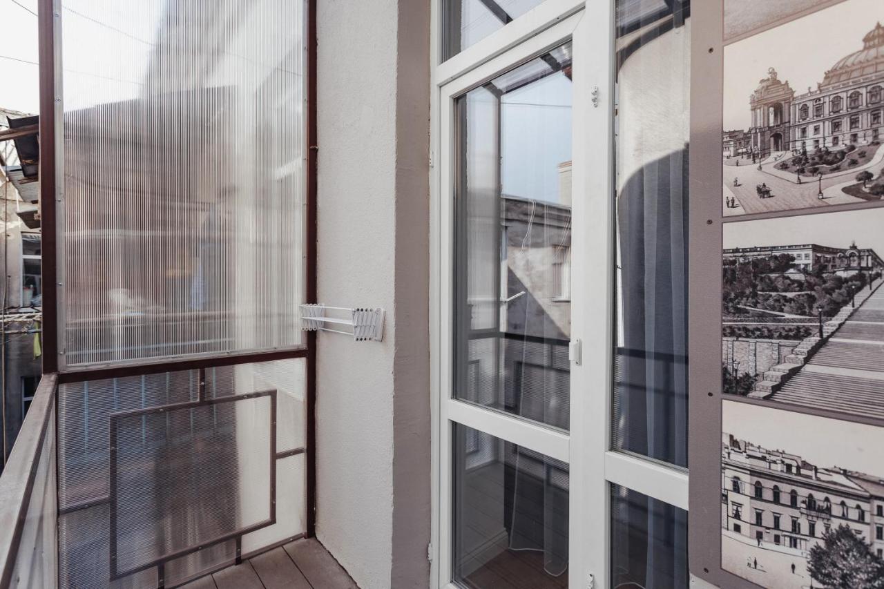 City Centre Silver Apartment Одеса Екстериор снимка