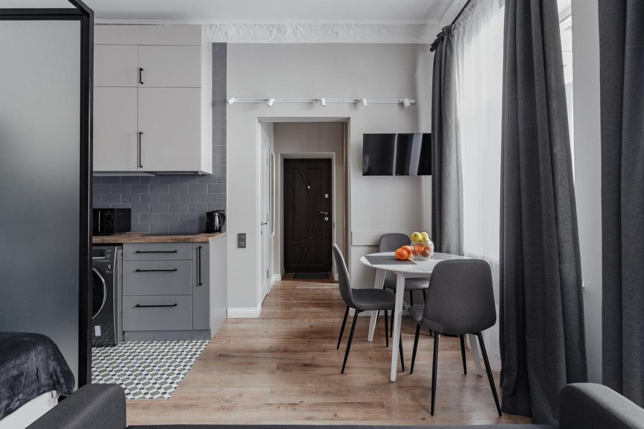 City Centre Silver Apartment Одеса Екстериор снимка