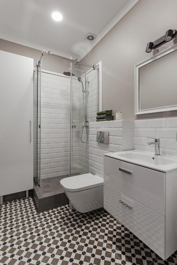 City Centre Silver Apartment Одеса Екстериор снимка